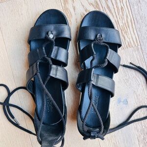 Michael Kors McKenna Gladiator Sandals Women's 9M 40.5M Black Leather La…